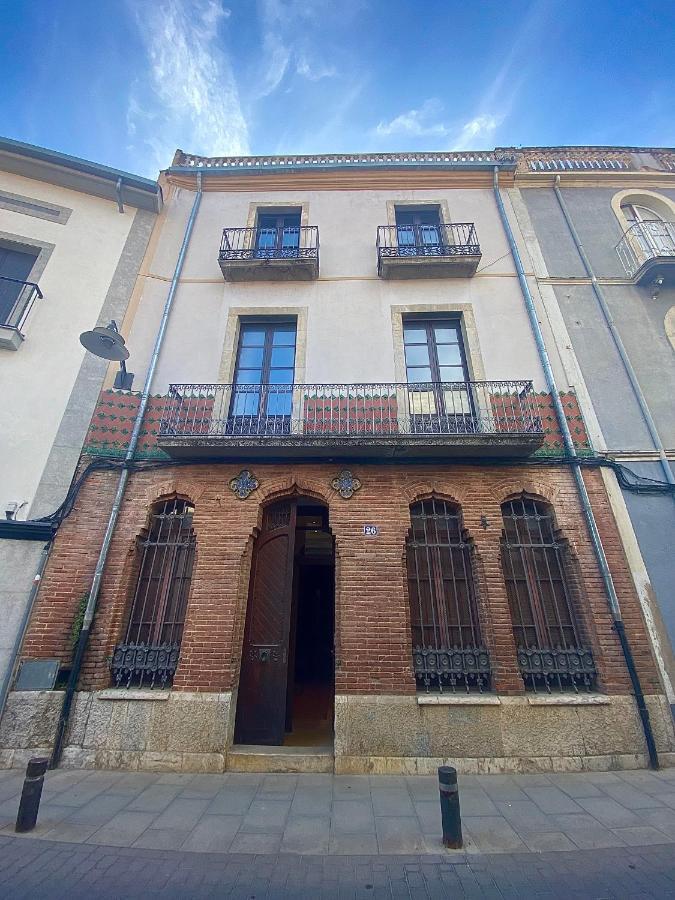 Ca N'Arago, Edificio Modernista Del Arquitecto Rafael Maso Daire Santa Coloma De Farners Dış mekan fotoğraf